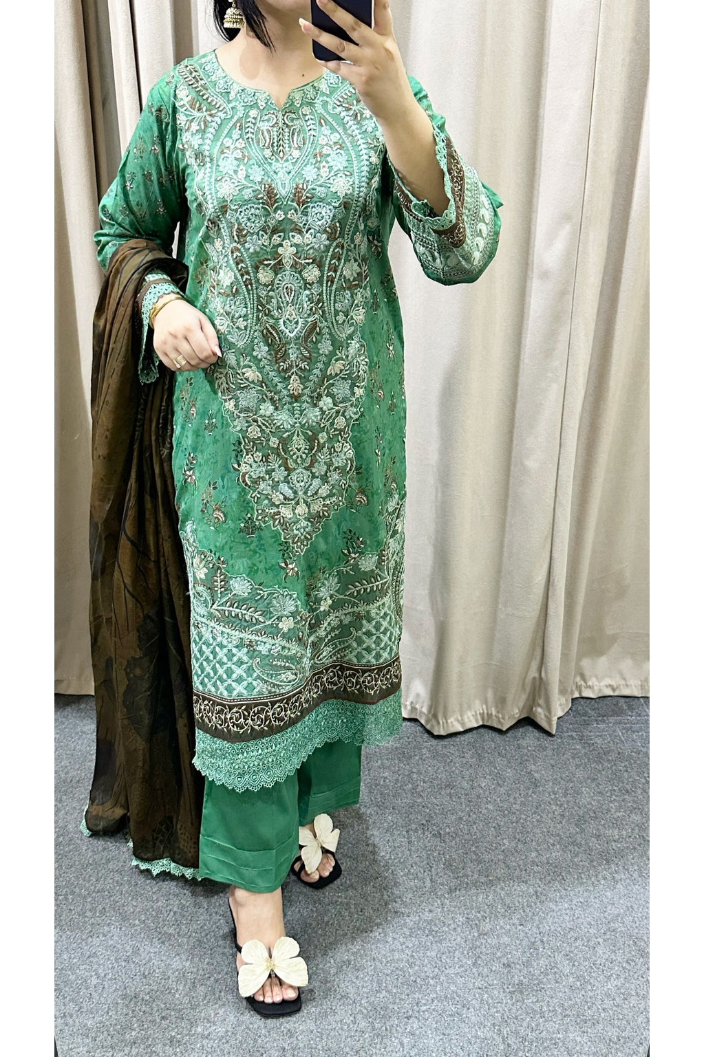 Zamurd Elegance (3-Piece) Ready to Wear Elegance