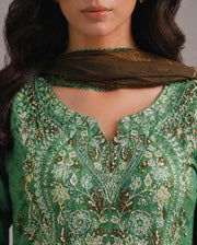 Noor- Lawn Ready to Wear 3-Piece Suit - Queen Libas Pakistan