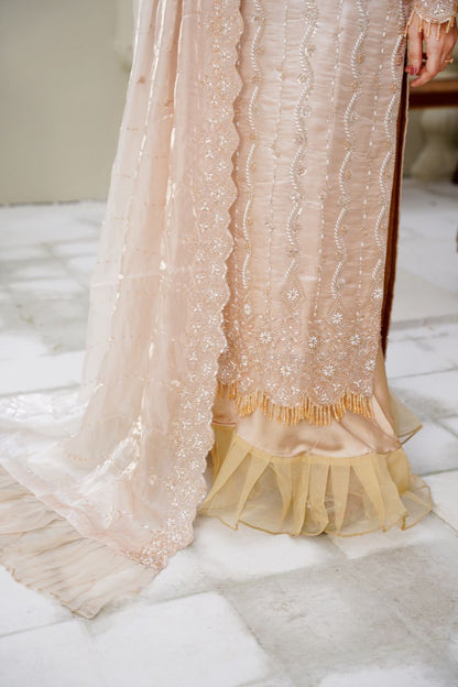 Queen Libas - Sahiba-e-Noor QL-F05