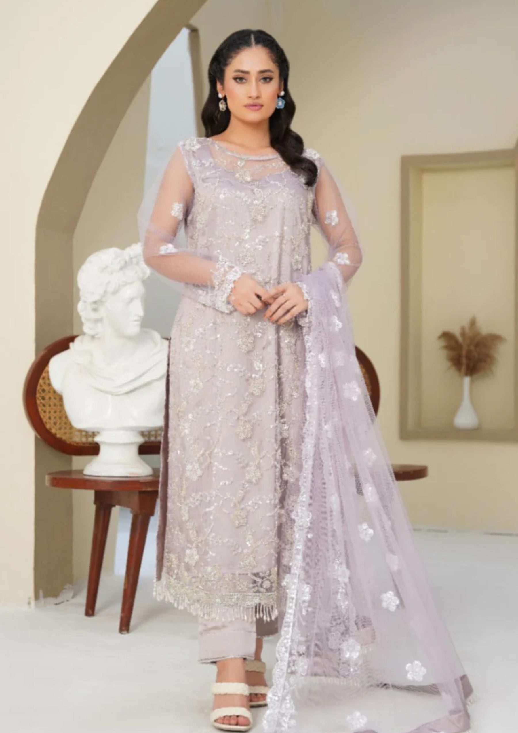 Queen Libas - Sahiba-e-Noor QL-AW04