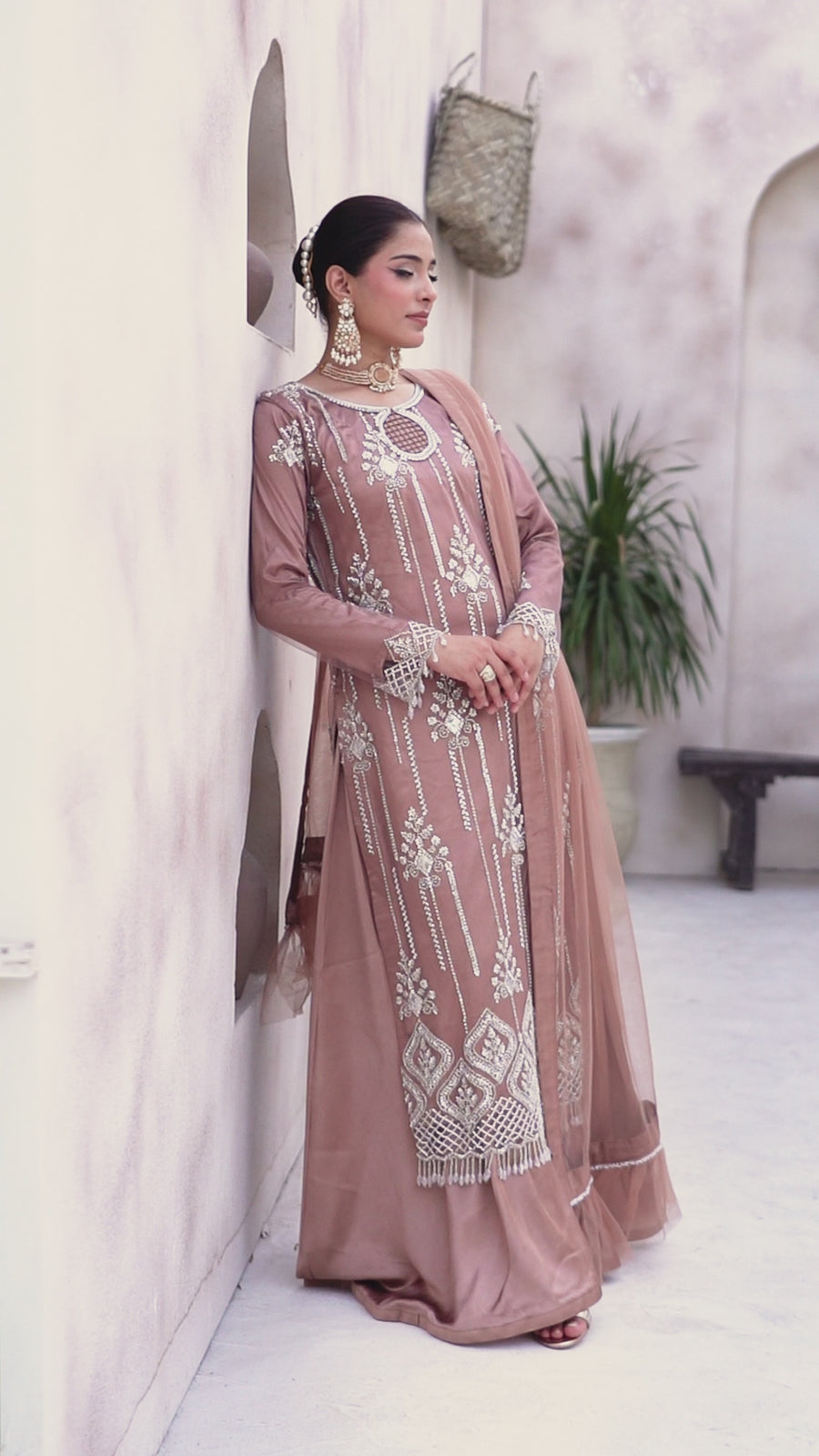 Queen Libas - Sahiba-e-Noor QL-SEH-02.